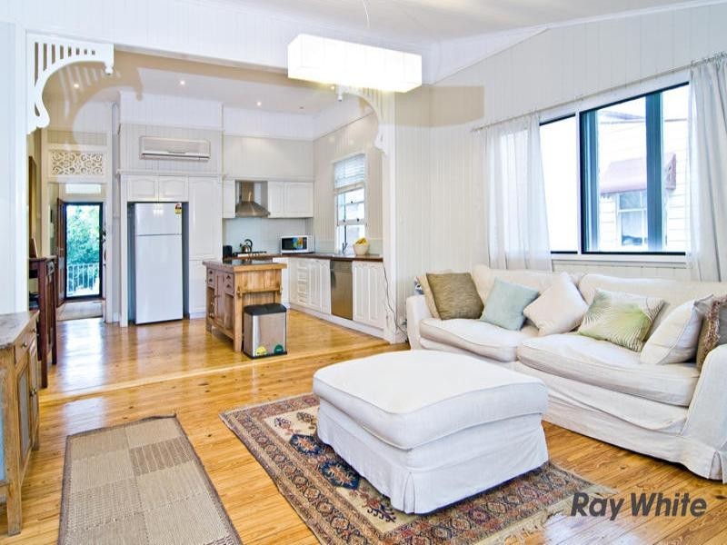 32 Nicholas Street, Windsor QLD 4030