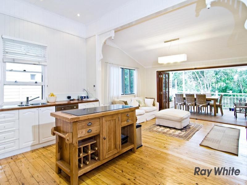 32 Nicholas Street, Windsor QLD 4030