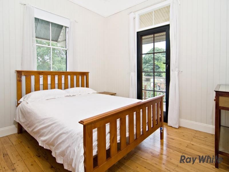 32 Nicholas Street, Windsor QLD 4030