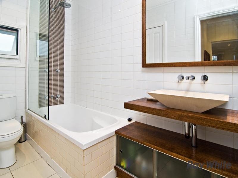 32 Nicholas Street, Windsor QLD 4030