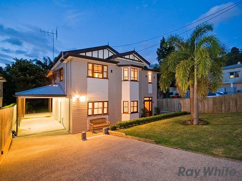 7 Greene Street, Newmarket QLD 4051