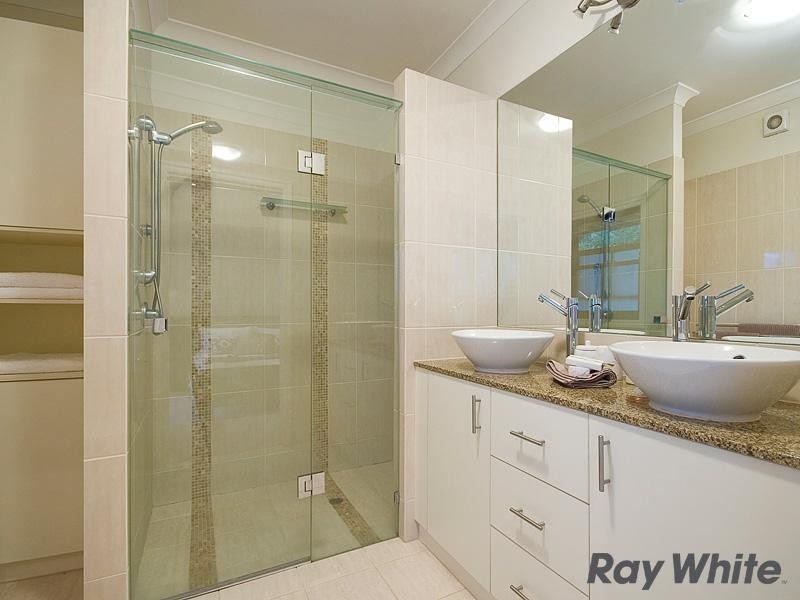 7 Greene Street, Newmarket QLD 4051