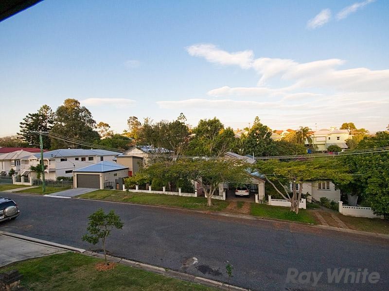 18 Vale Street, Wilston QLD 4051