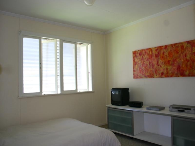 12 Bloxsom Street, Kedron QLD 4031