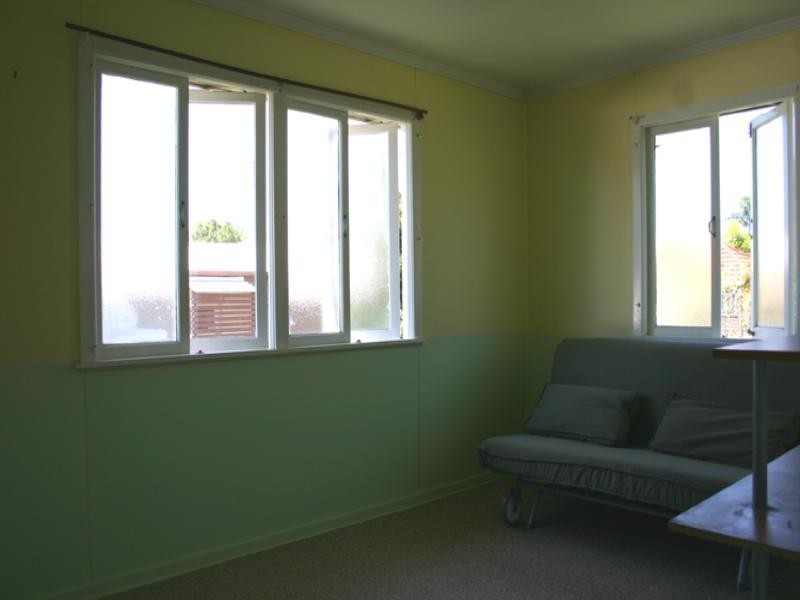 12 Bloxsom Street, Kedron QLD 4031