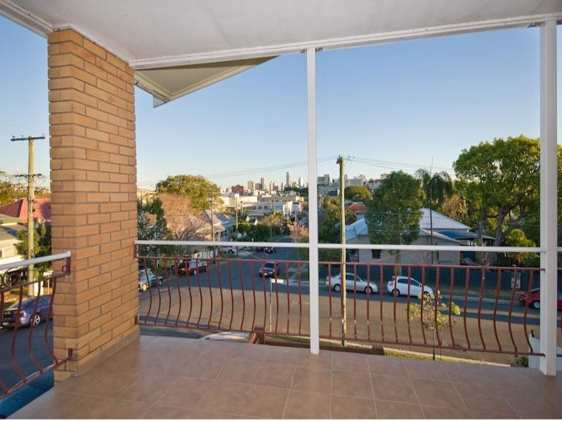 1 Walker Street, Windsor QLD 4030