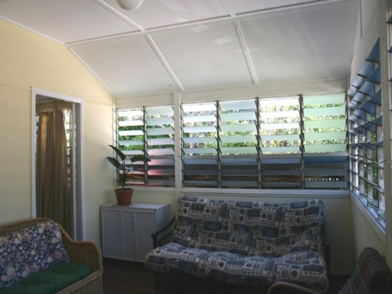 25 Aberleigh Road, Herston QLD 4006