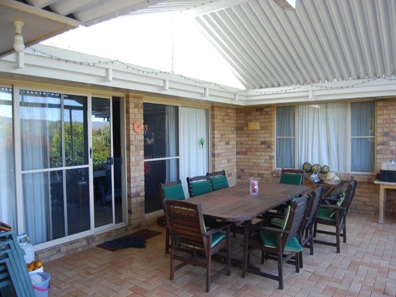 33 Honeywood Court, Samford QLD 4520