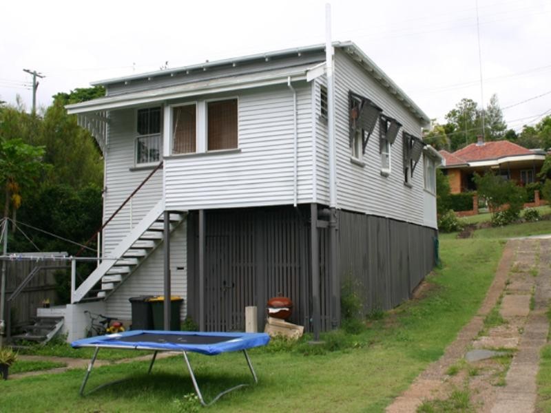 21 Arwin Terrace, Windsor QLD 4030