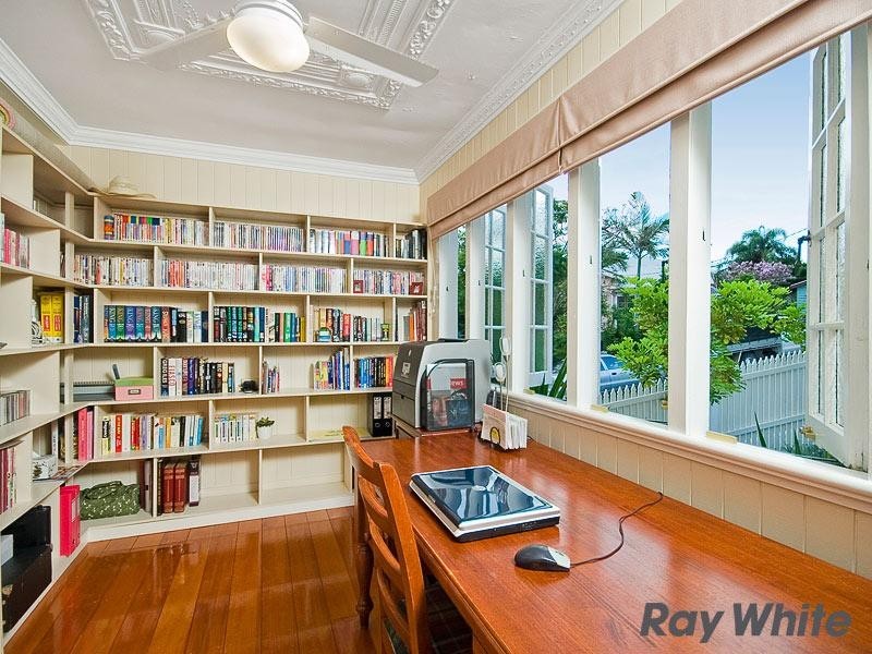 51 Seventh Avenue, Windsor QLD 4030