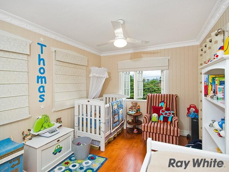 51 Seventh Avenue, Windsor QLD 4030