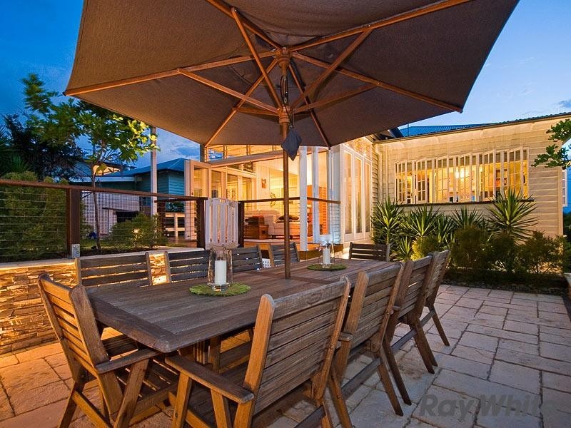 51 Seventh Avenue, Windsor QLD 4030