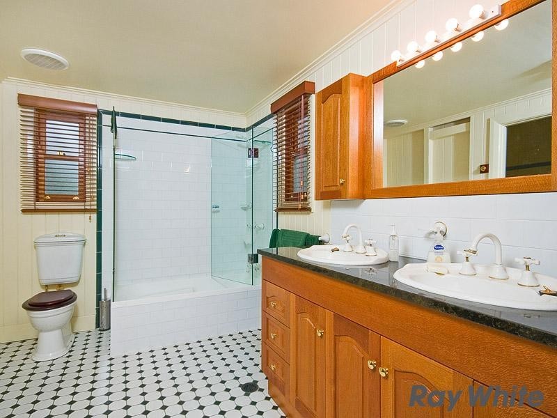 23 Angliss Street, Wilston QLD 4051