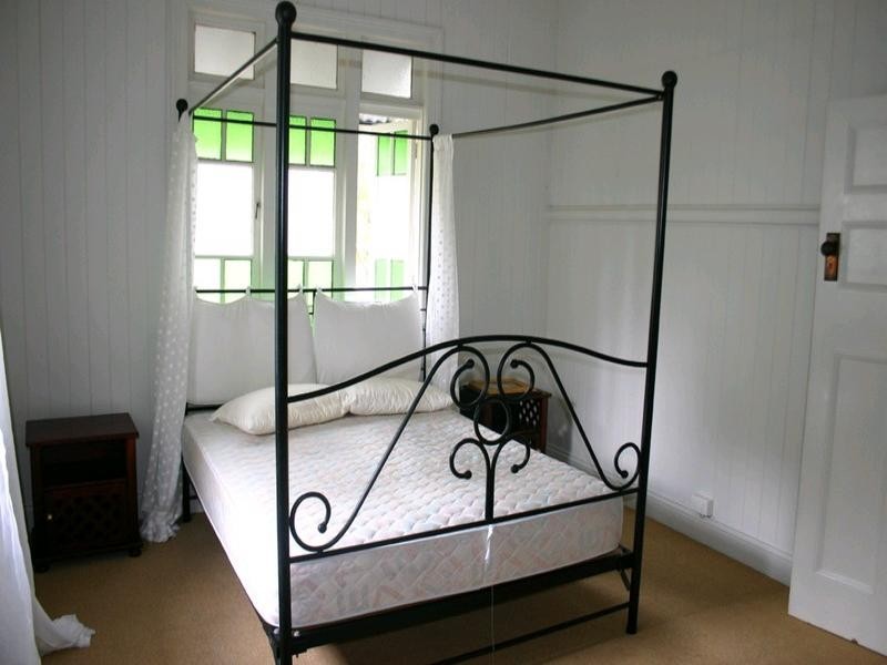 29 Crowther Street, Windsor QLD 4030