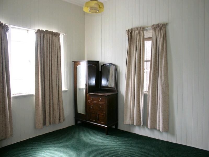 239 Lutwyche Road, Windsor QLD 4030