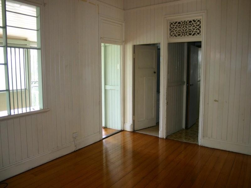 35 Garrick Terrace, Herston QLD 4006