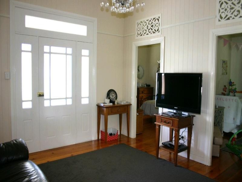 17 Daisy Street, Grange QLD 4051