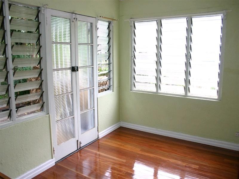 24 Badger Street, Newmarket QLD 4051