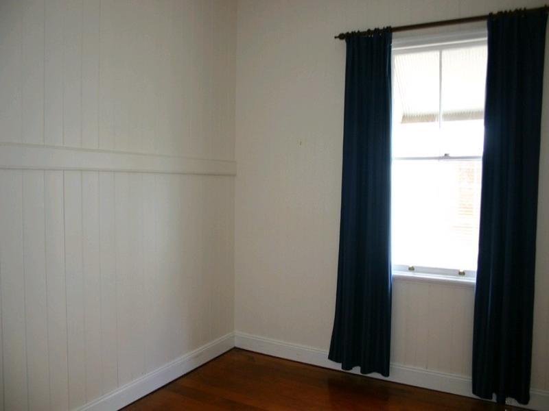 30 Swan Terrace, Windsor QLD 4030