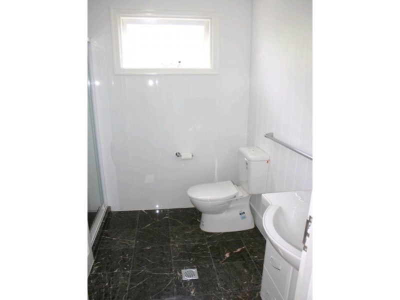 10 Thurlow Street, Newmarket QLD 4051