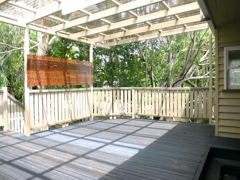 10 Thurlow Street, Newmarket QLD 4051