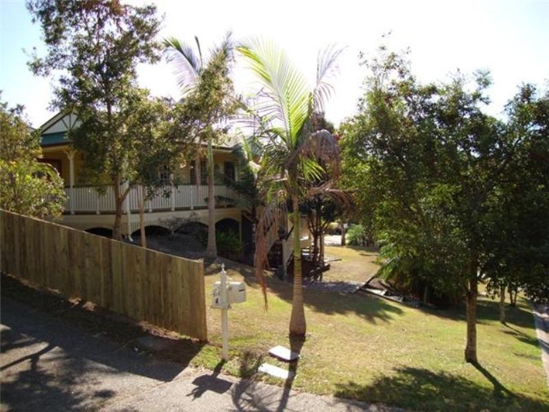 2 Marwood Court, Ferny Hills QLD 4055