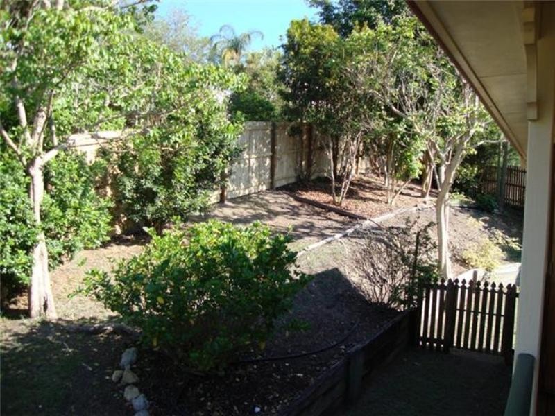 2 Marwood Court, Ferny Hills QLD 4055