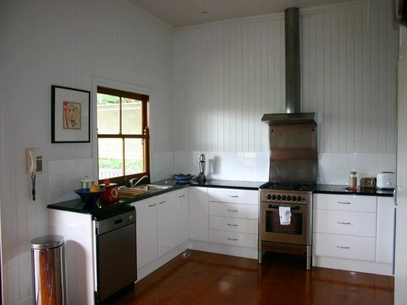 29 Crowther Street, Windsor QLD 4030