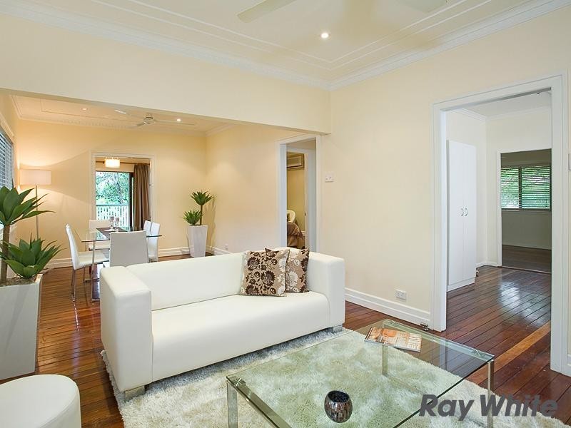 16 Tindal Street, Gordon Park QLD 4031