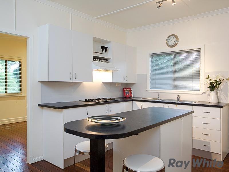 16 Tindal Street, Gordon Park QLD 4031