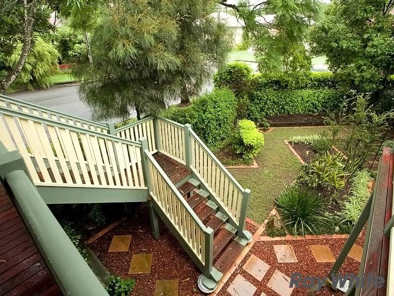 16 Tindal Street, Gordon Park QLD 4031