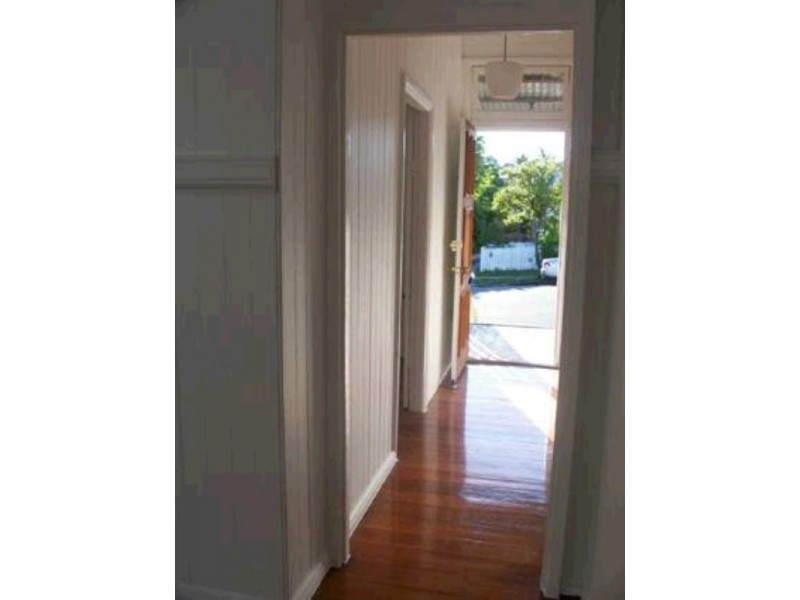 93 Victoria Street, Windsor QLD 4030