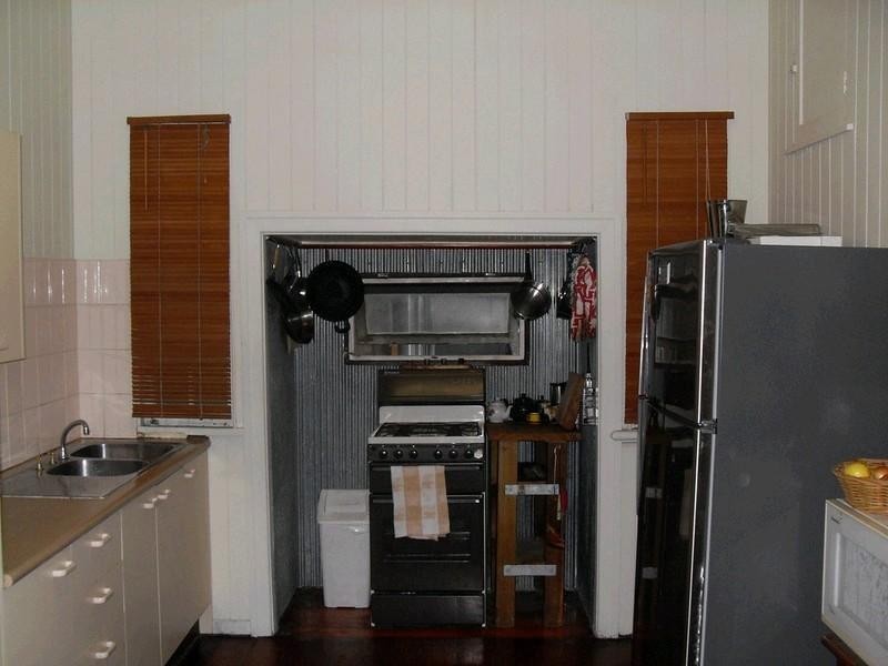 239 Lutwyche Road, Windsor QLD 4030