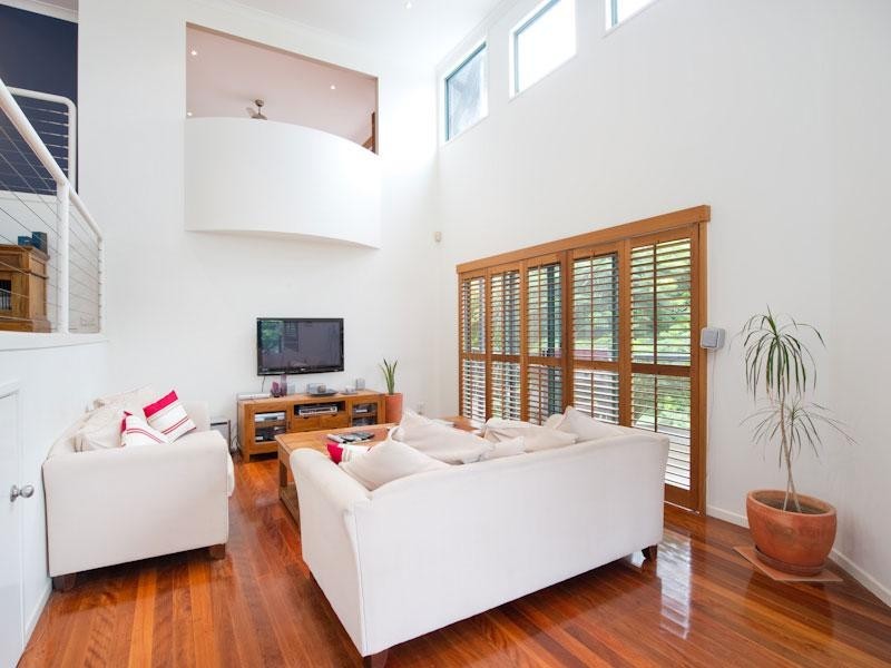 16 Larwood Place, Ferny Hills QLD 4055