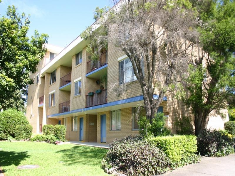 4/53 Eildon Road, Windsor QLD 4030