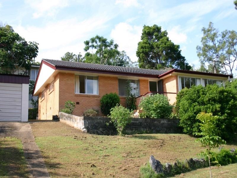 2 Griffin Street, Everton Park QLD 4053