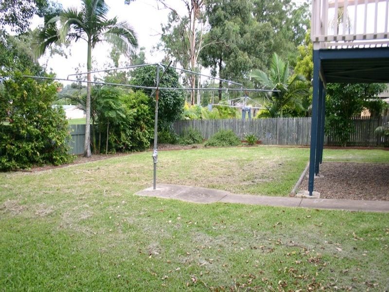 11 Rinavore Street, Ferny Grove QLD 4055