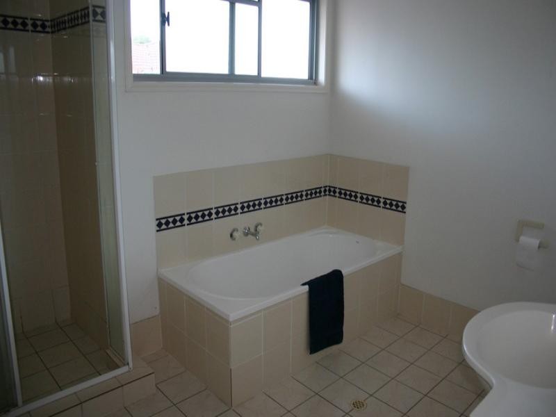 15/11 Glin Avenue, Newmarket QLD 4051