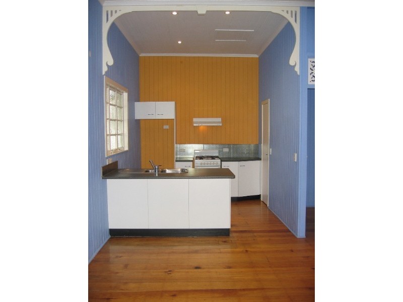 1 Daisy Street, Grange QLD 4051