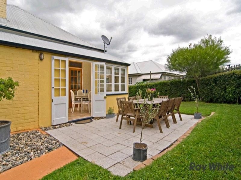 47 Leiper Street, Stafford QLD 4053