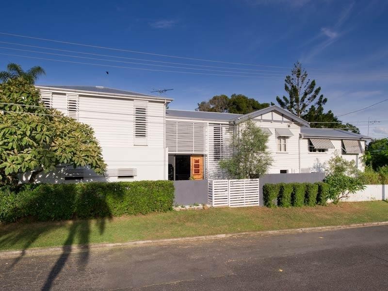 11 Goring Street, Newmarket QLD 4051