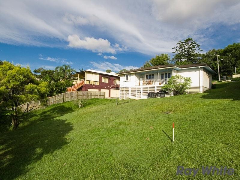 19 Bedford Street, Gordon Park QLD 4031