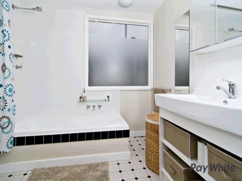 63 Eureka Street, Kelvin Grove QLD 4059