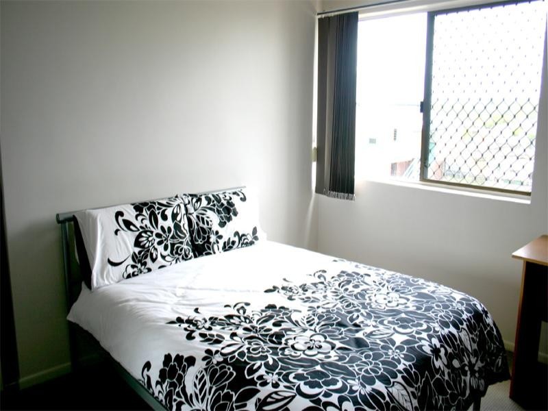 4/16 Pretoria Street, Zillmere QLD 4034