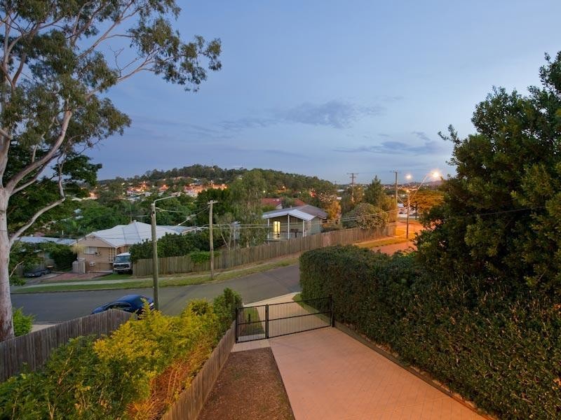 49 Castling Street, Stafford QLD 4053