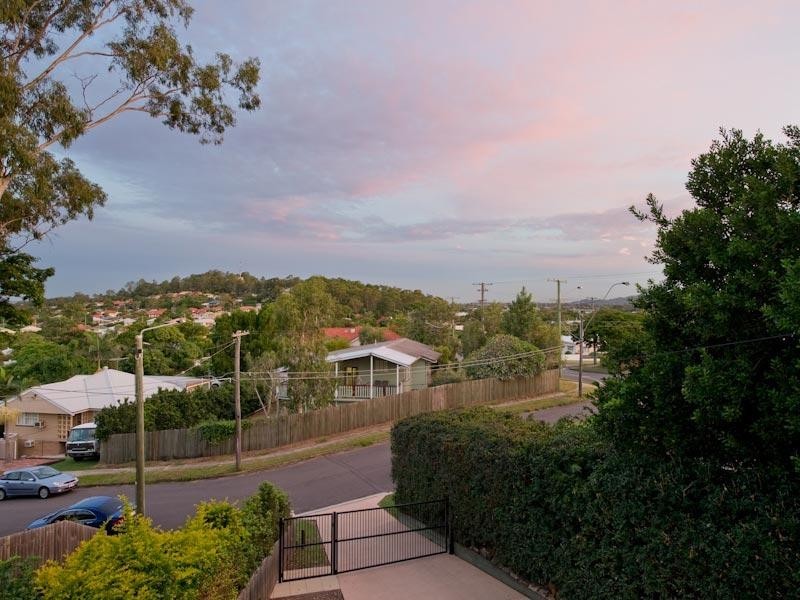 49 Castling Street, Stafford QLD 4053