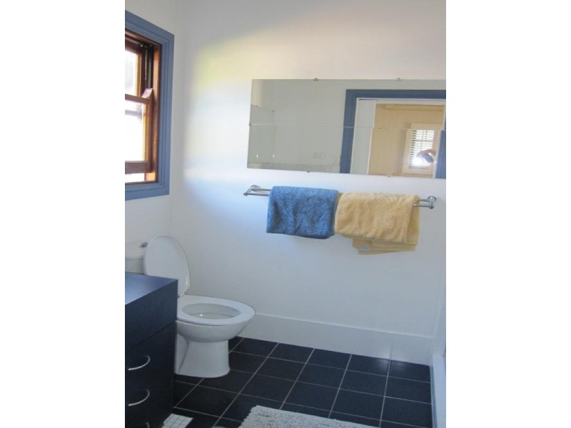 7 Meecham Street, Grange QLD 4051