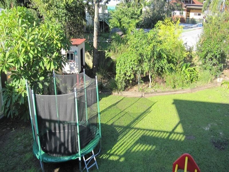 7 Meecham Street, Grange QLD 4051