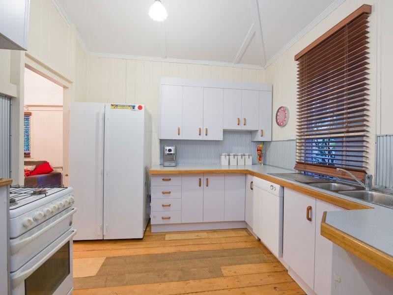 46 Swan Terrace, Windsor QLD 4030