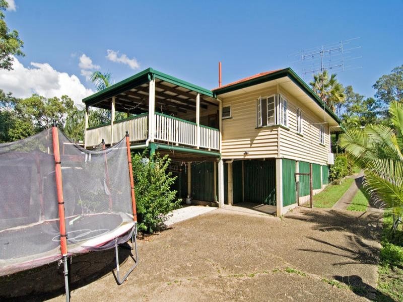 30 Leyton Street, Grange QLD 4051